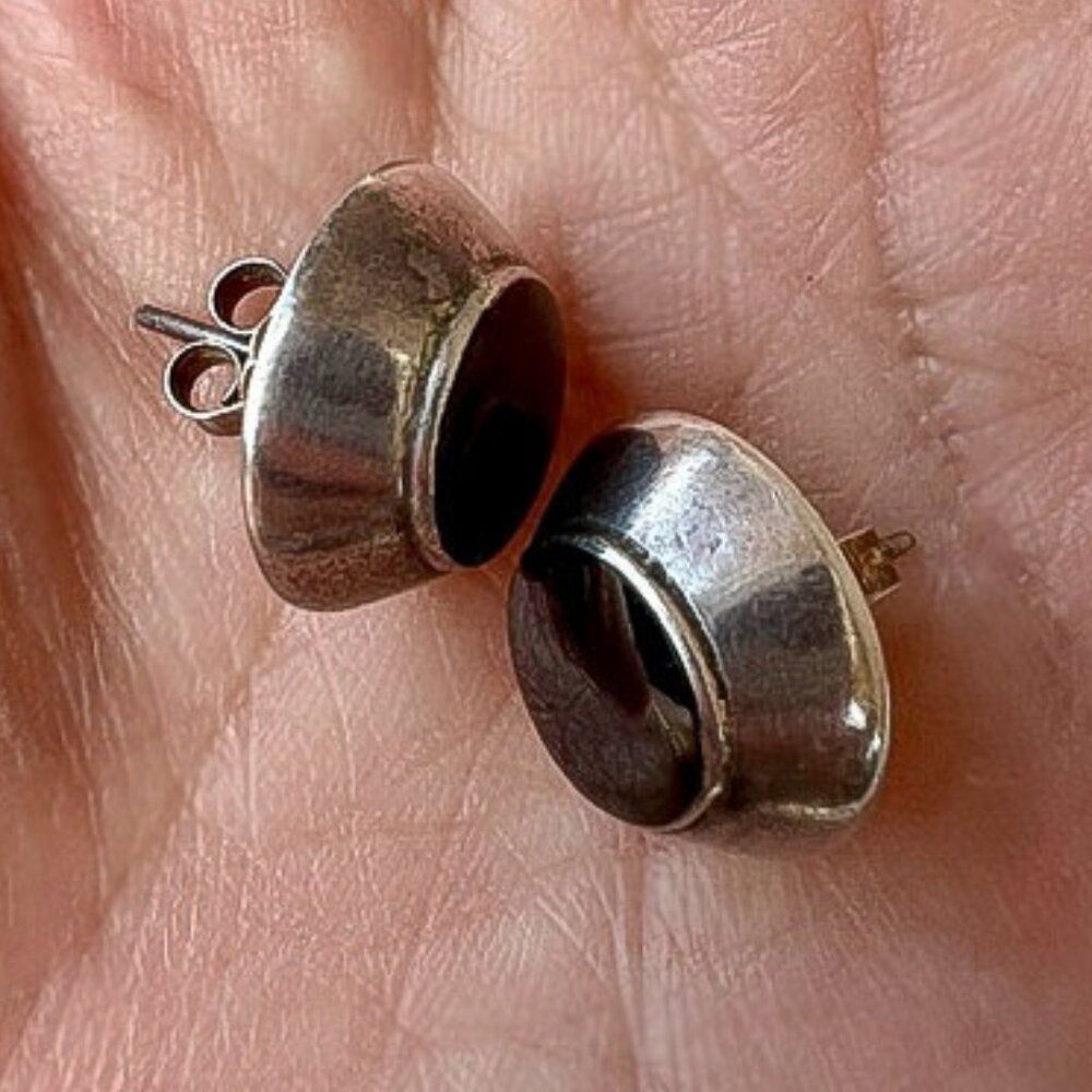 Vintage Sterling Silver & Black Earrings - Picture 7 of 7